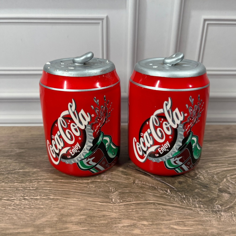 Vintage 2002 Coca-Cola Salt & Pepper Shakers Red Ceramic Soda Can Gibson Set